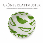 Bild in der Galerie öffnen: Porzellanschale MOMIJI grün Blatt Design