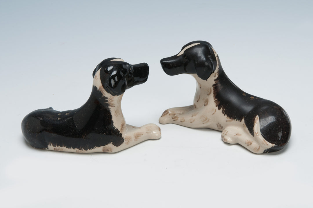 Rustikale Gewürzstreuer Hund - handbemalte Keramik