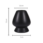 Bild in der Galerie öffnen: Matchabesenhalter schwarz - elegantes Porzellan Design