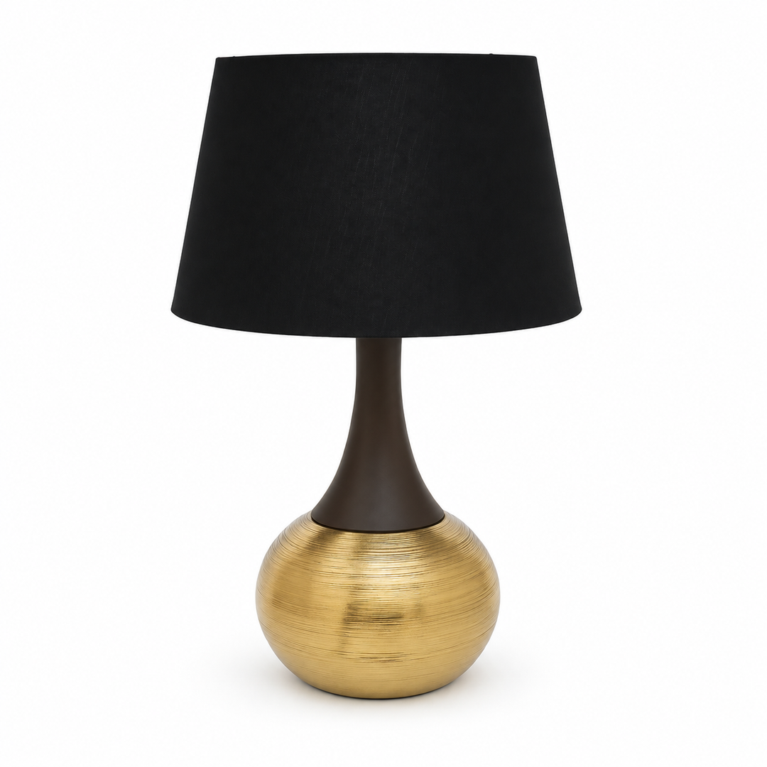 Tischlampe Josefine mit schwarzem Leinenschirm und gold-braunem Porzellanfuß – quadratische Produktansicht