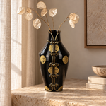 Bild in der Galerie öffnen: Porzellanvase Schwarz und Gold – Wohnbeispiel trockenblumen