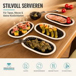 Bild in der Galerie öffnen: URBAN LIFESTYLE Mezze Teller oval schoko-braun 30 cm – Lifestyle Tischszene